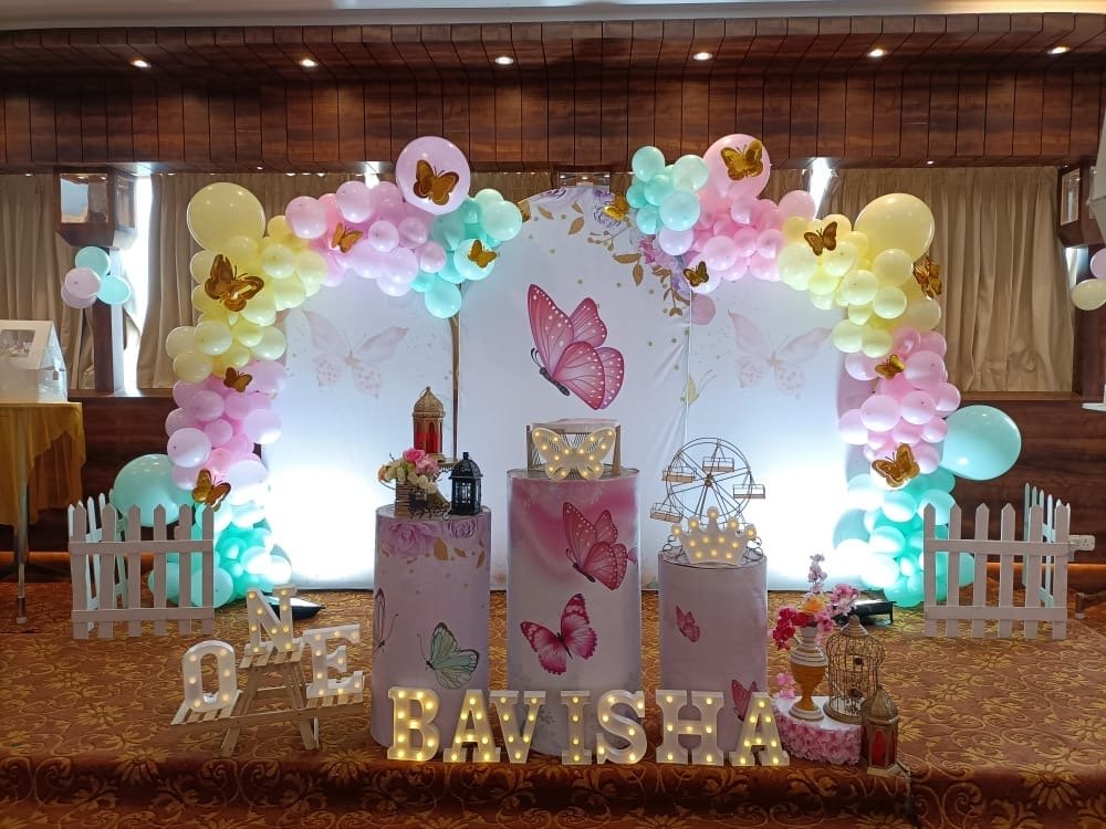 Event decoration