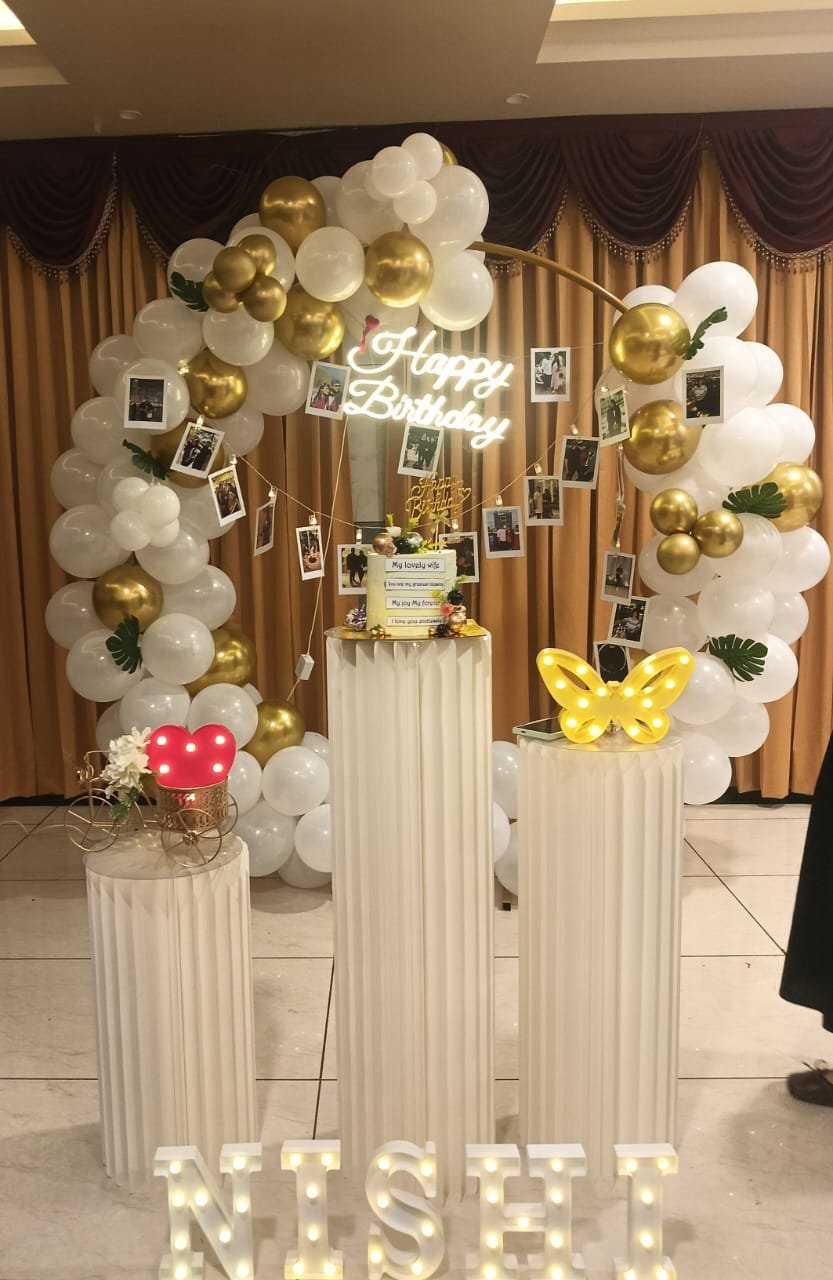 Round Ring Decoration